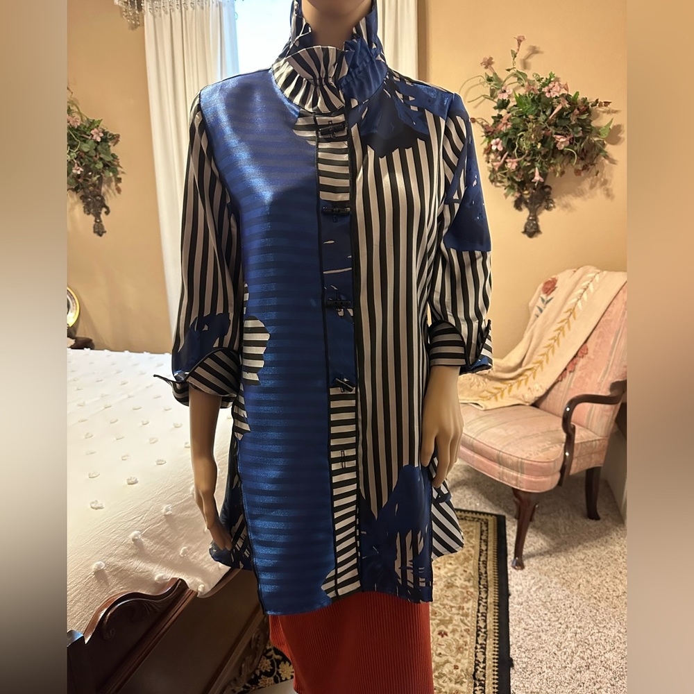 Blue and Black Boxy Tunic with Mandarin Collar